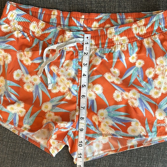 Patagonia Stretch Planing Micro Board Shorts, Size M - Picture 8 of 8